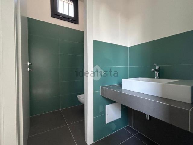 Ufficio in affitto di 45 m² in Via Pacinotti, 20