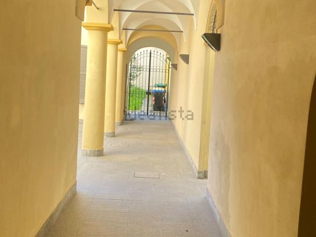 Ufficio in affitto di 45 m² in Via Roma, 51