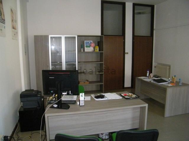 Ufficio in affitto di 45 m² in Via XX Settembre