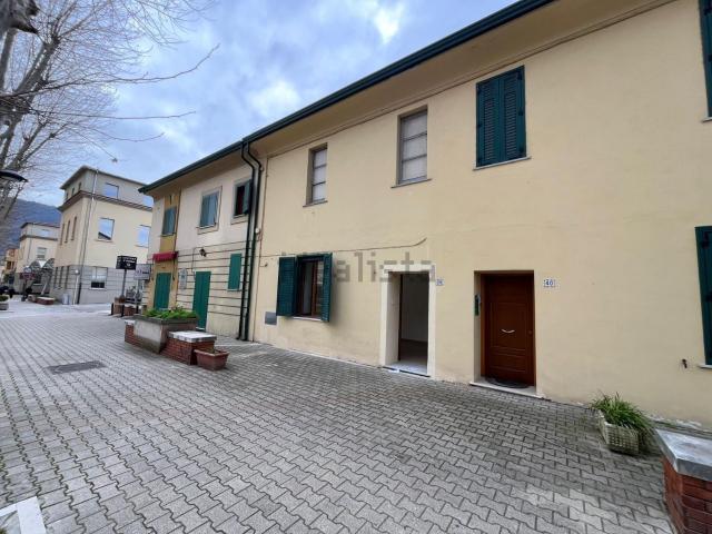 Ufficio in affitto di 48 m²