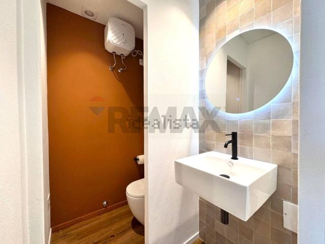 Ufficio in affitto di 48 m² in Piazza Guglielmo Oberdan, 4