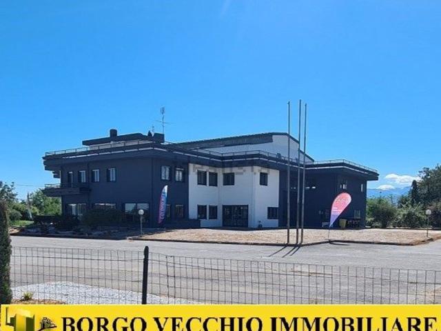 Ufficio in affitto di 500 m² in Via Bra, 2