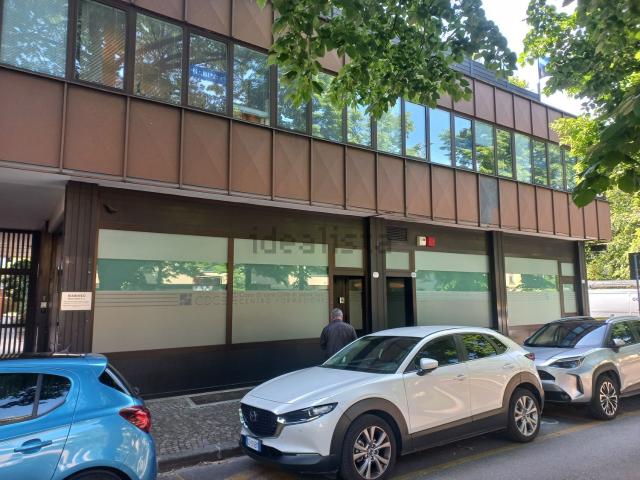 Ufficio in affitto di 500 m² in Viale Venezia, 194