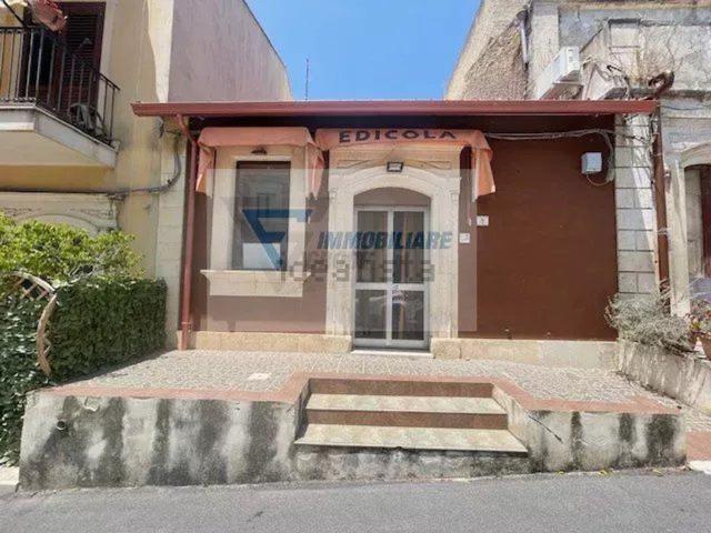 Ufficio in affitto di 50 m² in Via della Consolazione