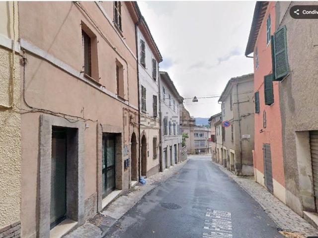 Ufficio in affitto di 50 m² in Via Fabio Filzi, 16