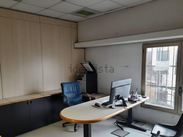 Ufficio in affitto di 50 m² in Via Pecorina, 81