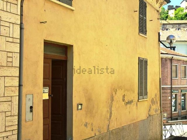 Ufficio in affitto di 50 m² in Via Ravazza, 8