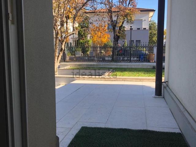 Ufficio in affitto di 50 m² in Viale Brigata Cesare Battisti