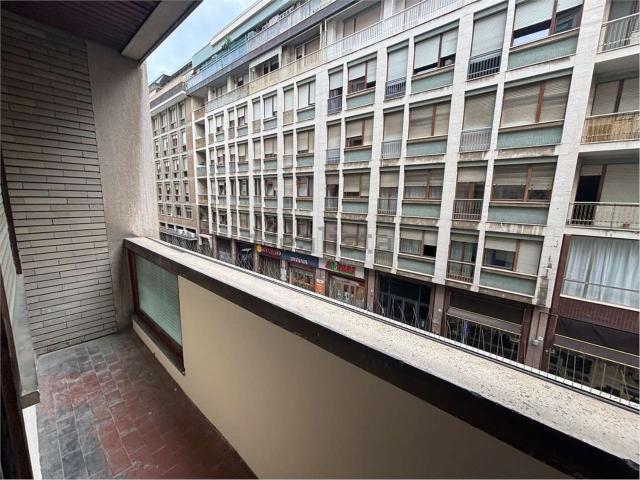 Ufficio in affitto di 52 m² in Via Monte Grappa