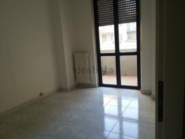 Ufficio in affitto di 52 m² in Via Manfredi, 72