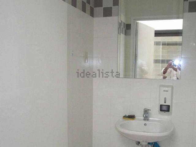 Ufficio in affitto di 70 m² in Via Vicenza, 50