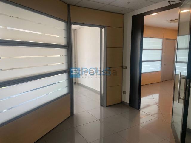Ufficio in affitto di 540 m²