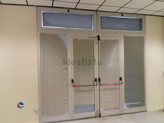 Ufficio in affitto di 550 m²