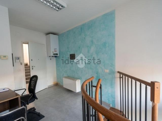 Ufficio in affitto di 55 m² in Via Giuseppe Giacosa, 3