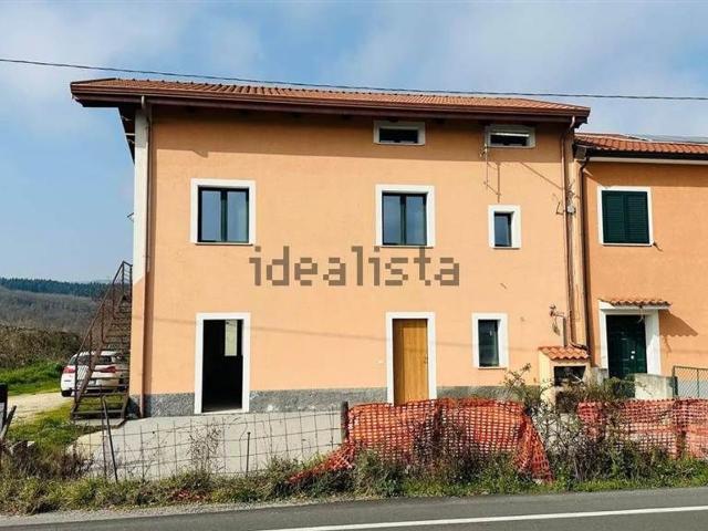 Ufficio in affitto di 55 m² in Via Piano Lago