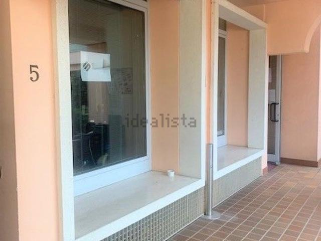 Ufficio in affitto di 57 m²