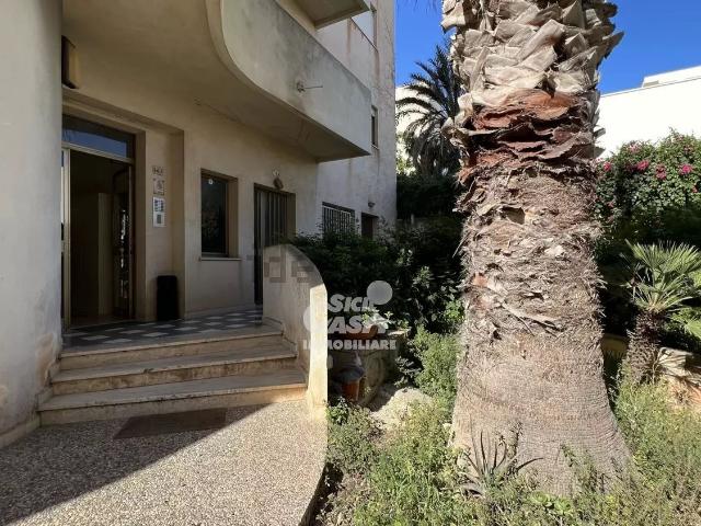 Ufficio in affitto di 57 m²