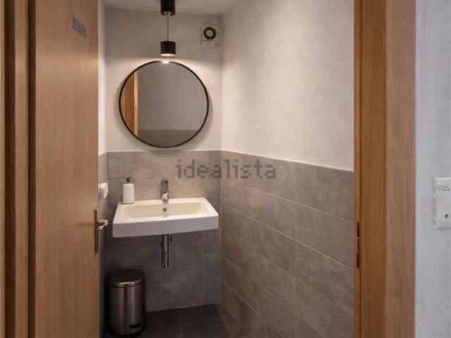 Ufficio in affitto di 57 m²