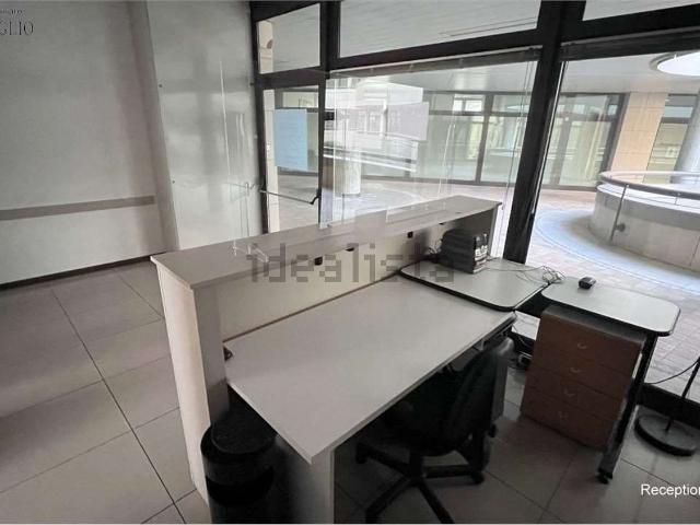 Ufficio in affitto di 58 m²