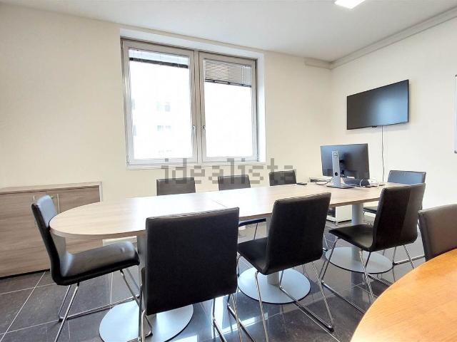 Ufficio in affitto di 58 m² in Via Aurelio Lampredi, 45