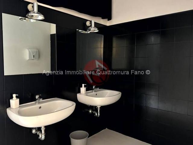 Ufficio in affitto di 600 m² in Via Nolfi
