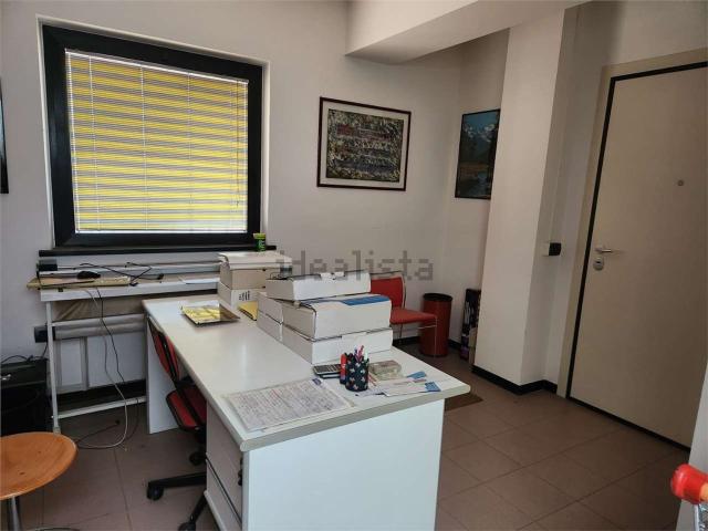 Ufficio in affitto di 60 m²