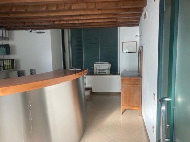 Ufficio in affitto di 60 m² in Via Beato Lorenzino, 2