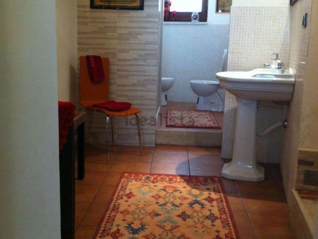Ufficio in affitto di 60 m² in Via Sant&apos Oliva