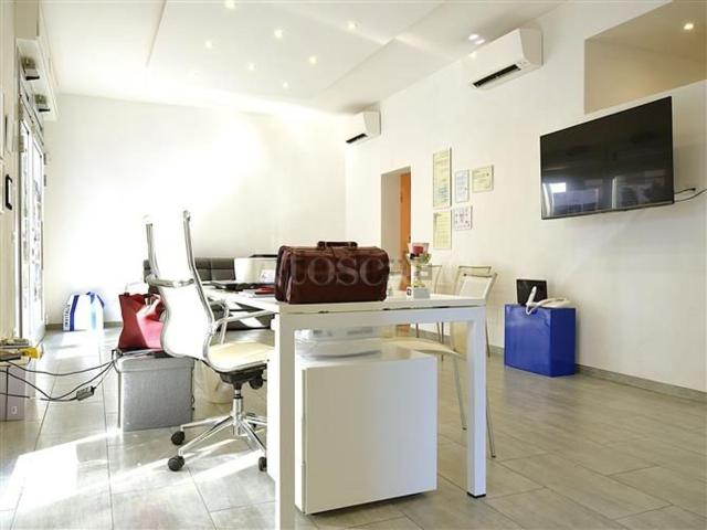 Ufficio in affitto di 60 m² in Via Torino