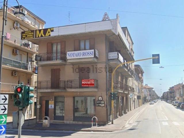 Ufficio in affitto di 60 m² in Via Umberto I
