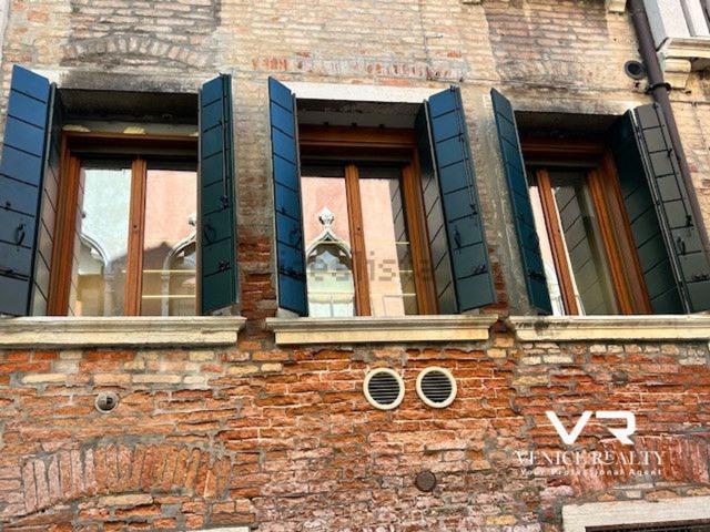 Ufficio in affitto di 60 m² in Calle de Borgoloco