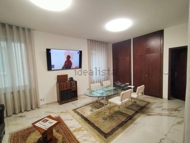 Ufficio in affitto di 60 m² in Piazza Urbano Rattazzi