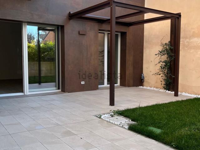Ufficio in affitto di 61 m² in Viale dei Mille, 112