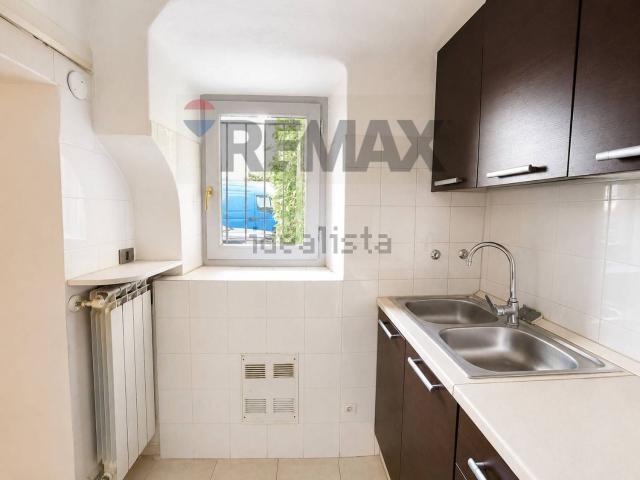 Ufficio in affitto di 62 m² in Via Dolores Bello, 5