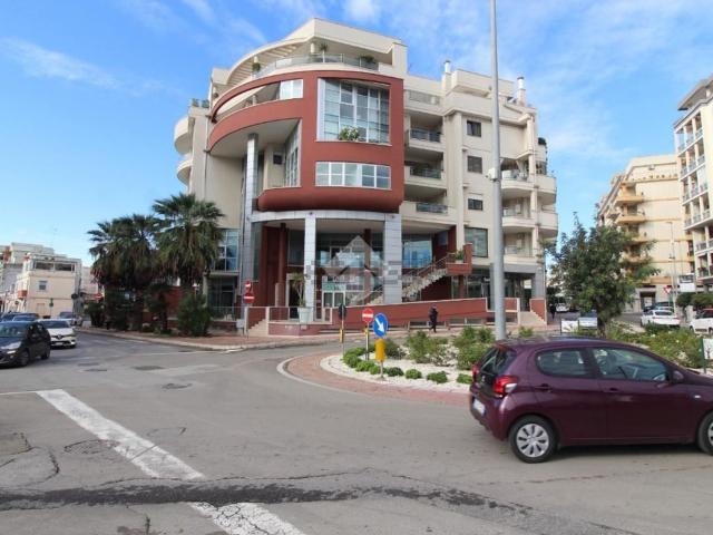 Ufficio in affitto di 63 m²