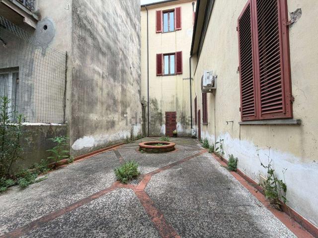 Ufficio in affitto di 65 m²