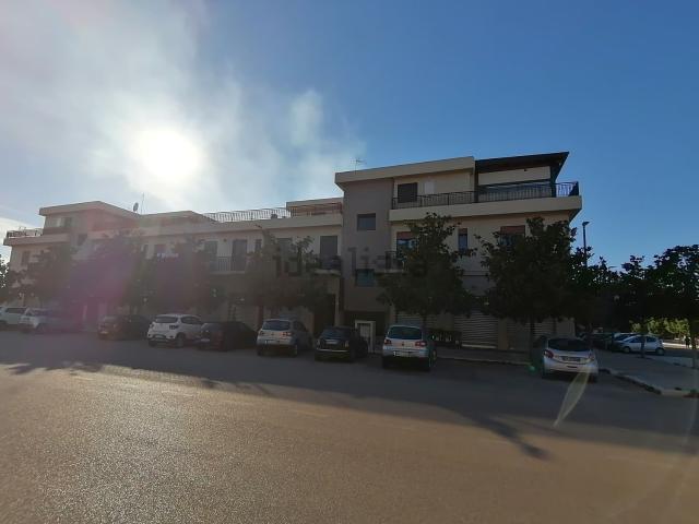Ufficio in affitto di 65 m² in Via Giorgio Almirante