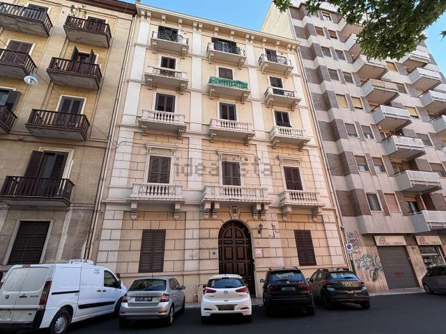 Ufficio in affitto di 65 m² in Corso Umberto I, 78