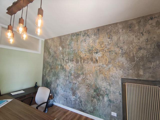 Ufficio in affitto di 66 m²