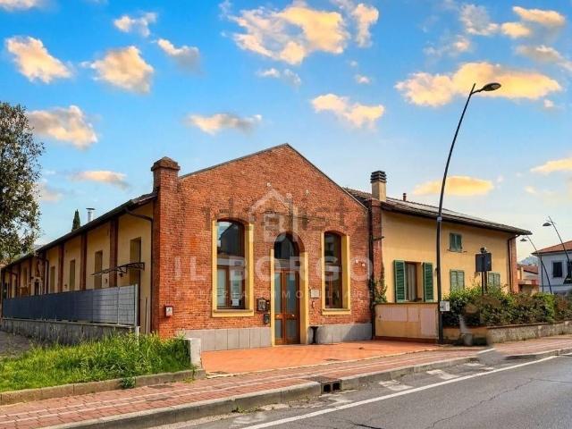 Ufficio in affitto di 69 m² in Via Primo Maggio, 36