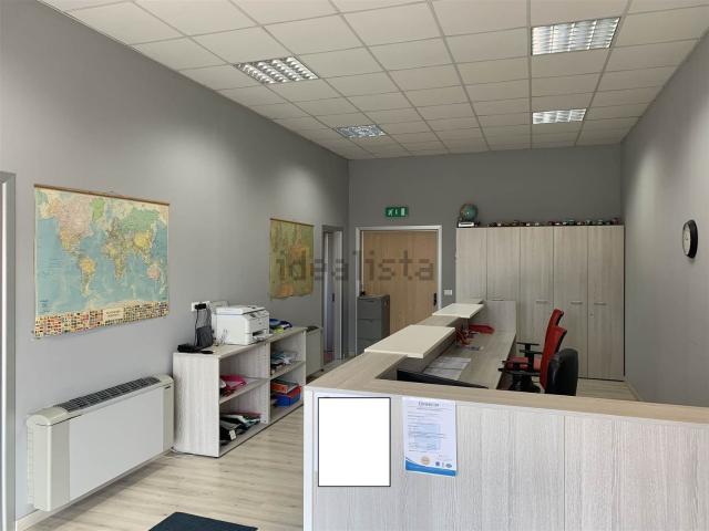 Ufficio in affitto di 70 m²