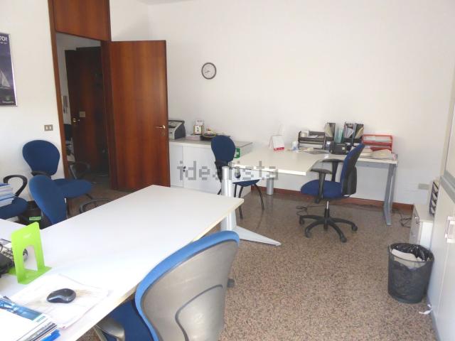 Ufficio in affitto di 70 m²