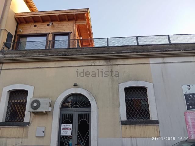 Ufficio in affitto di 70 m² in Via Francesco Crispi