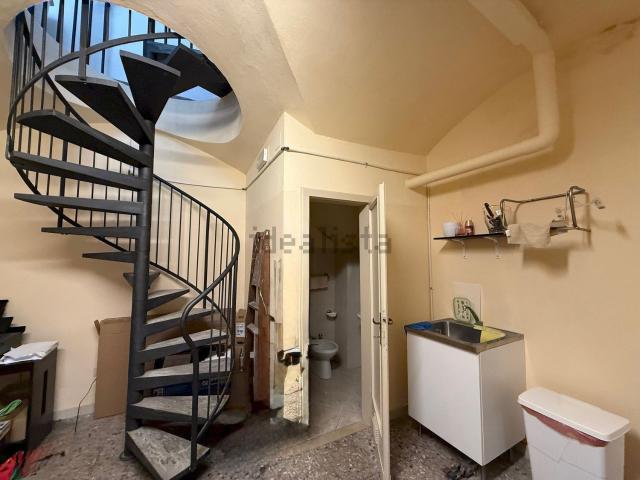 Ufficio in affitto di 70 m² in Piazza Galileo Galilei, 4
