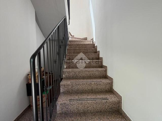 Ufficio in affitto di 71 m² in Via Scandellara, 62