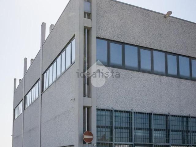 Ufficio in affitto di 73 m² in Via Bruno Buozzi, 52