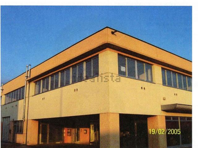 Ufficio in affitto di 75 m² in Via Ercolani, 13
