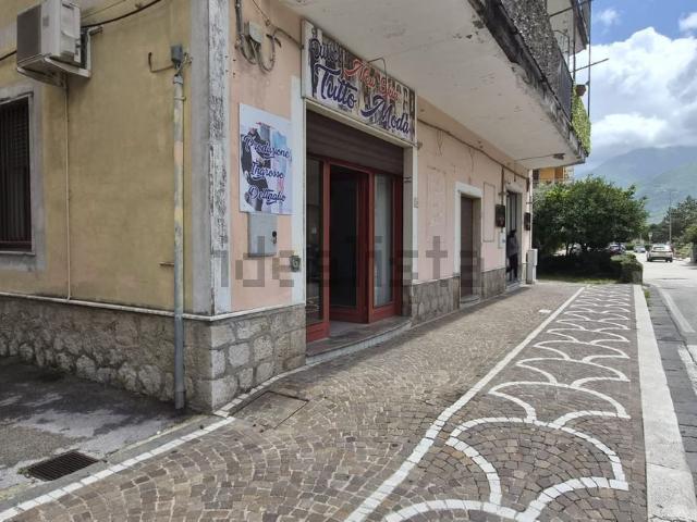 Ufficio in affitto di 75 m² in Via Fiore