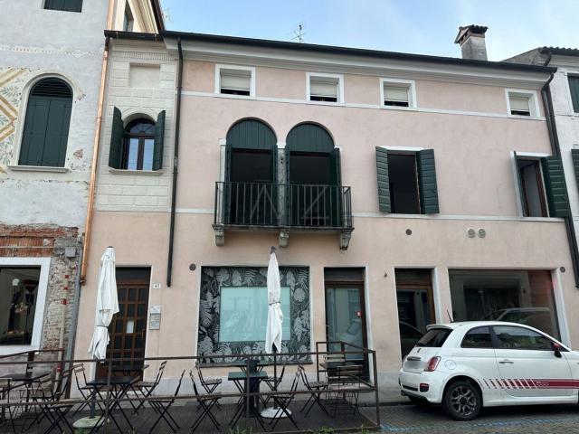 Ufficio in affitto di 75 m² in Via Francesco Maria Preti