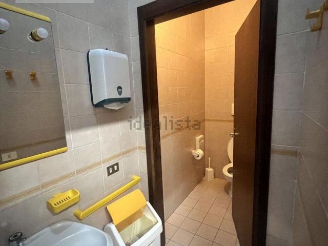 Ufficio in affitto di 75 m² in Galleria Spagna